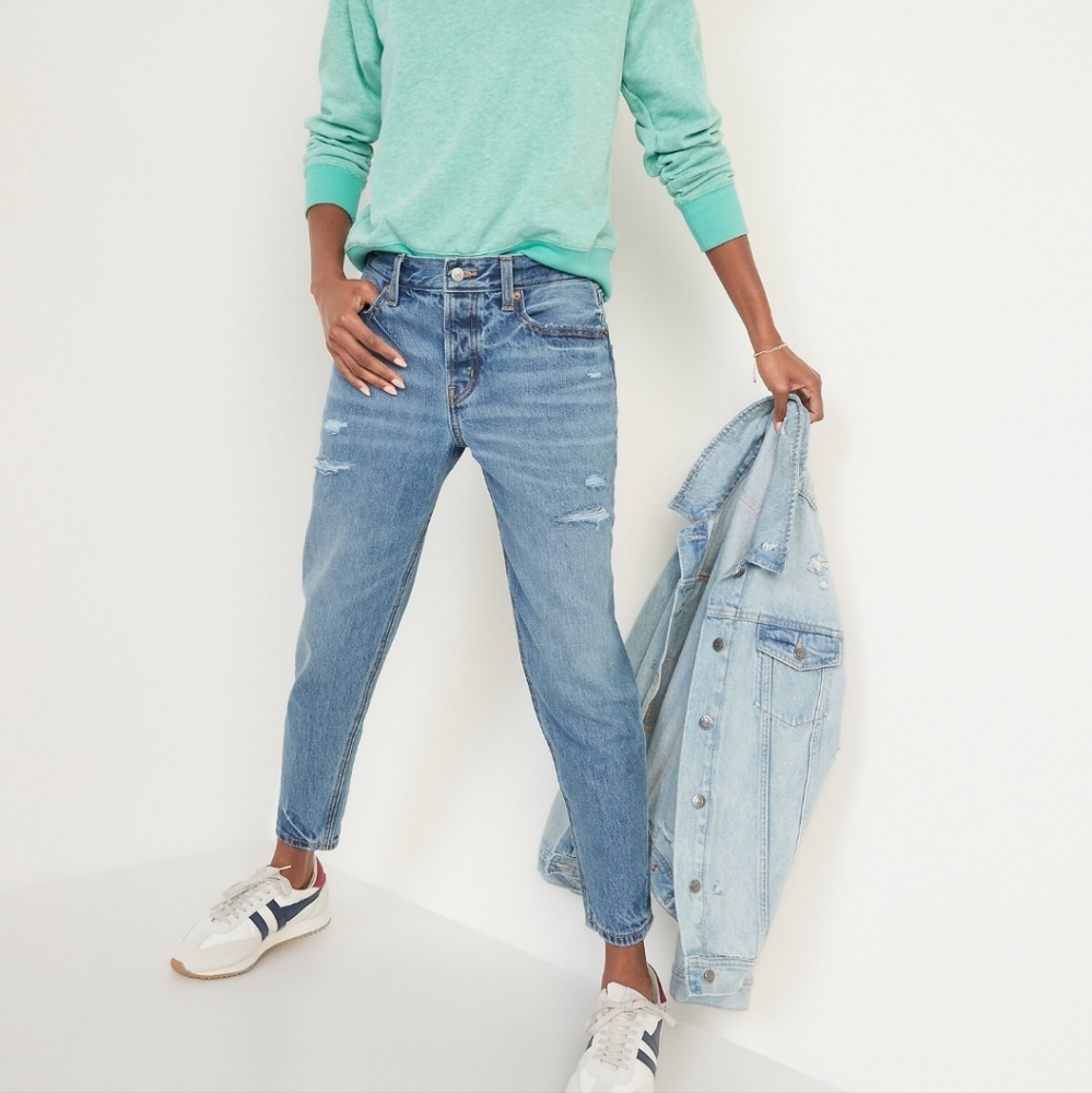 [Old Navy] Mid-Rise Buttom-Fly Slouchy Taper Ripped Non-Stretch Ankle Jeans